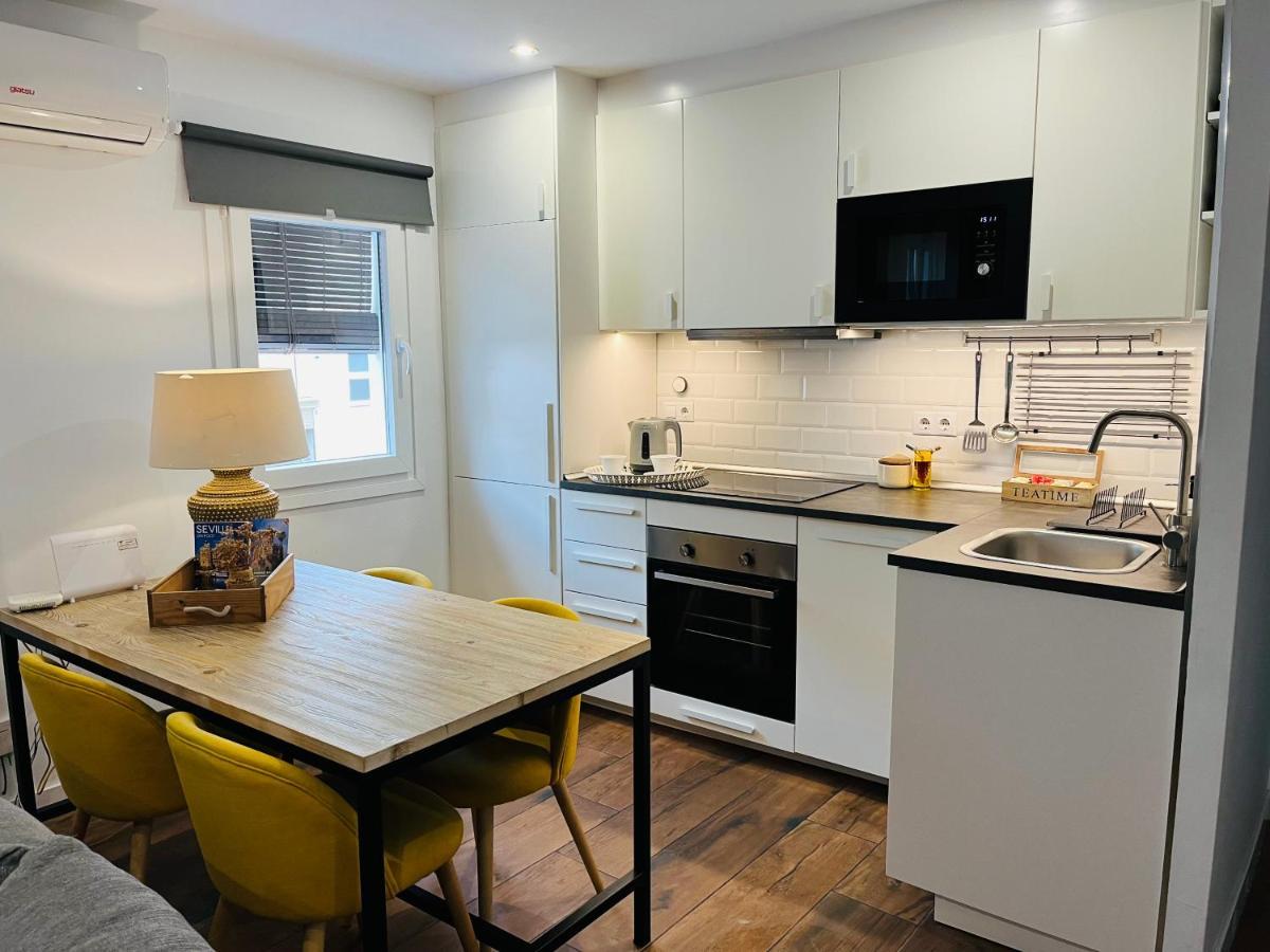 Petit Apartment Los Remedios Σεβίλλη Εξωτερικό φωτογραφία
